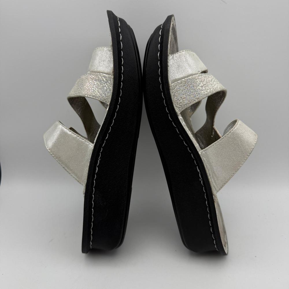 Alegria Sandals Womens 38 US 8-8.5 Silver Metallic Summer Nights Comfort - Picture 7 of 9